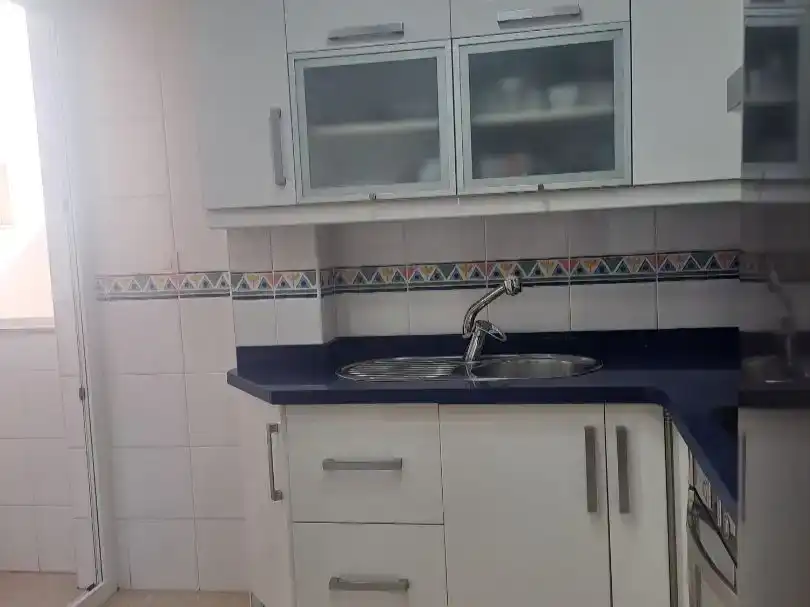 Cuina de Pis en venda en  Almería Capital amb Aire condicionat