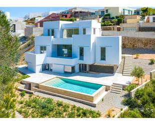 Vista exterior de Casa o xalet en venda en Maó amb Aire condicionat, Jardí privat i Terrassa
