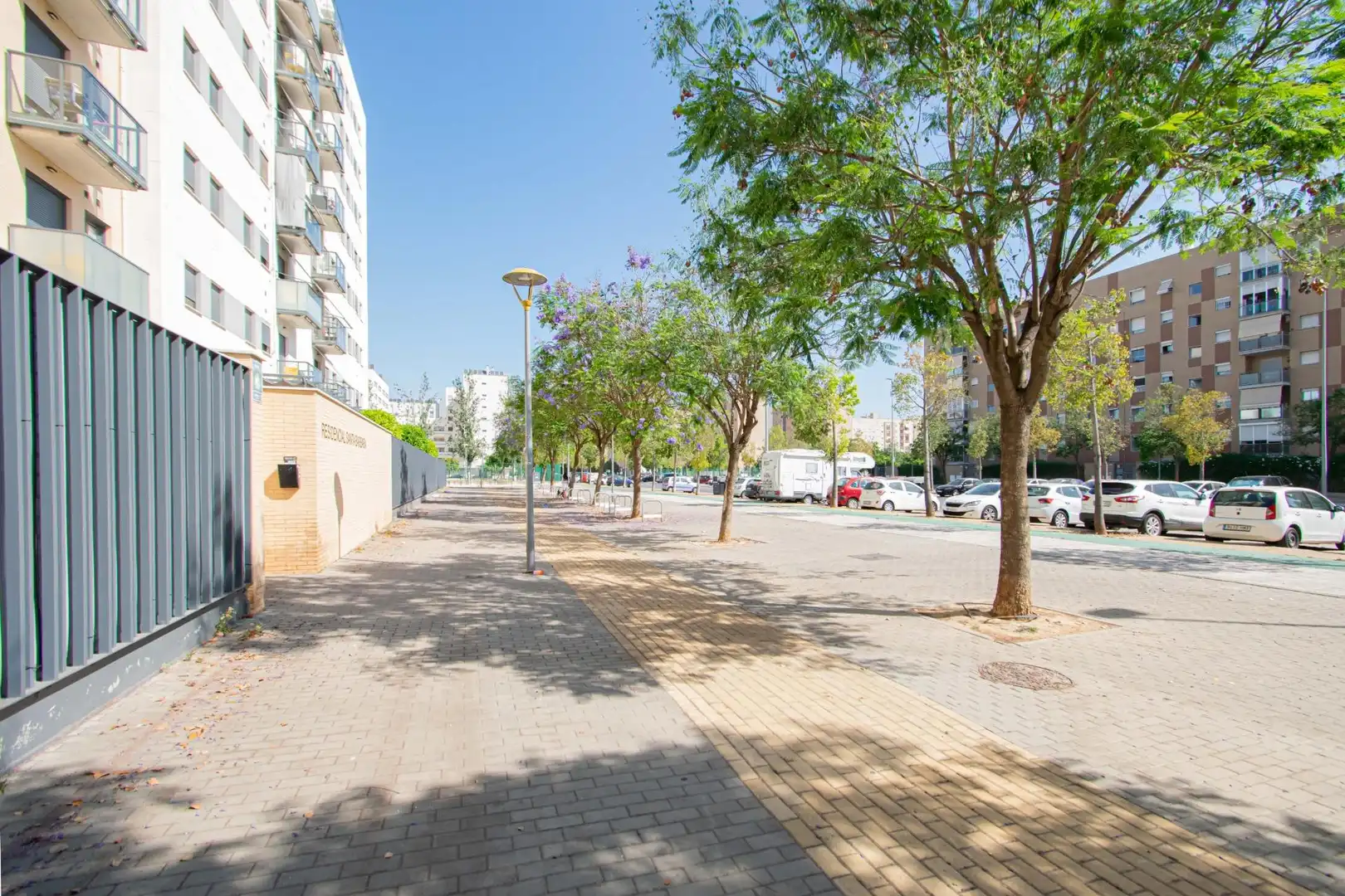 Vista exterior de Piso en venta en Sevilla con Aire acondicionado, Calefacción y Terraza