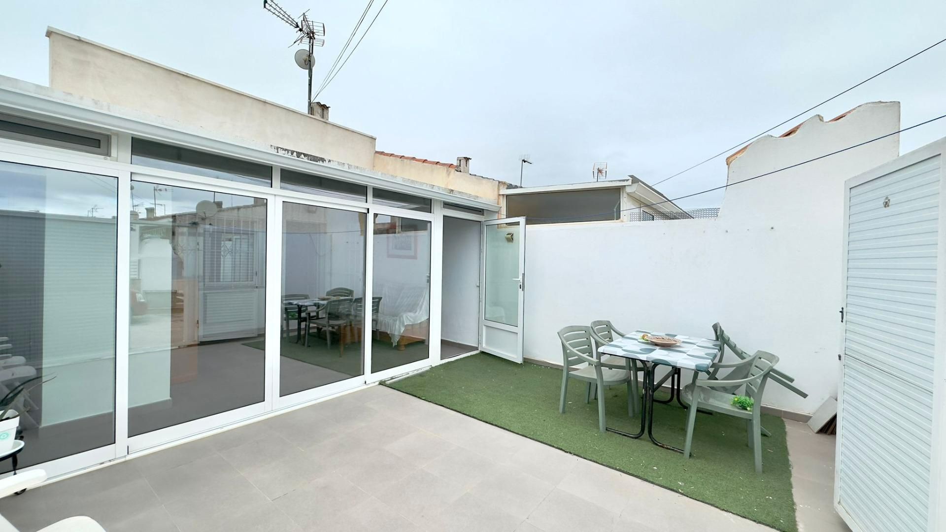 Terrace of House or chalet for sale in Torrevieja  with Terrace, Furnished and Microwave