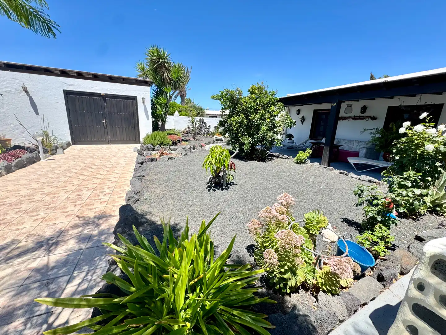 Exterior view of Houses for sale in Tías  with Private garden, Terrace and Storage room