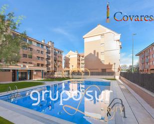 Swimming pool of Attic for sale in Valladolid Capital