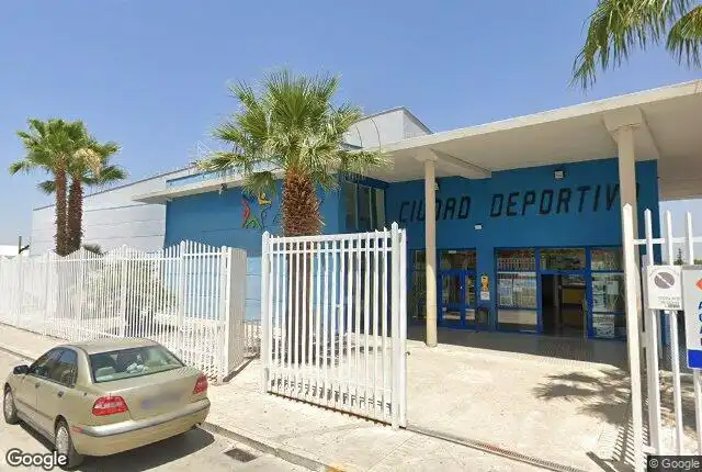 Vista exterior de Piso en venta en Lucena