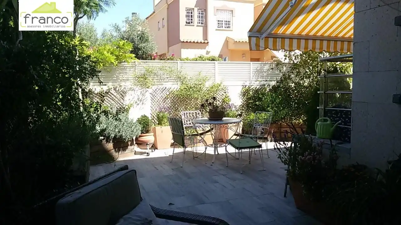 Terraza de Casa adosada en venta en Murcia con Aire acondicionado, Calefacción y Jardín privado