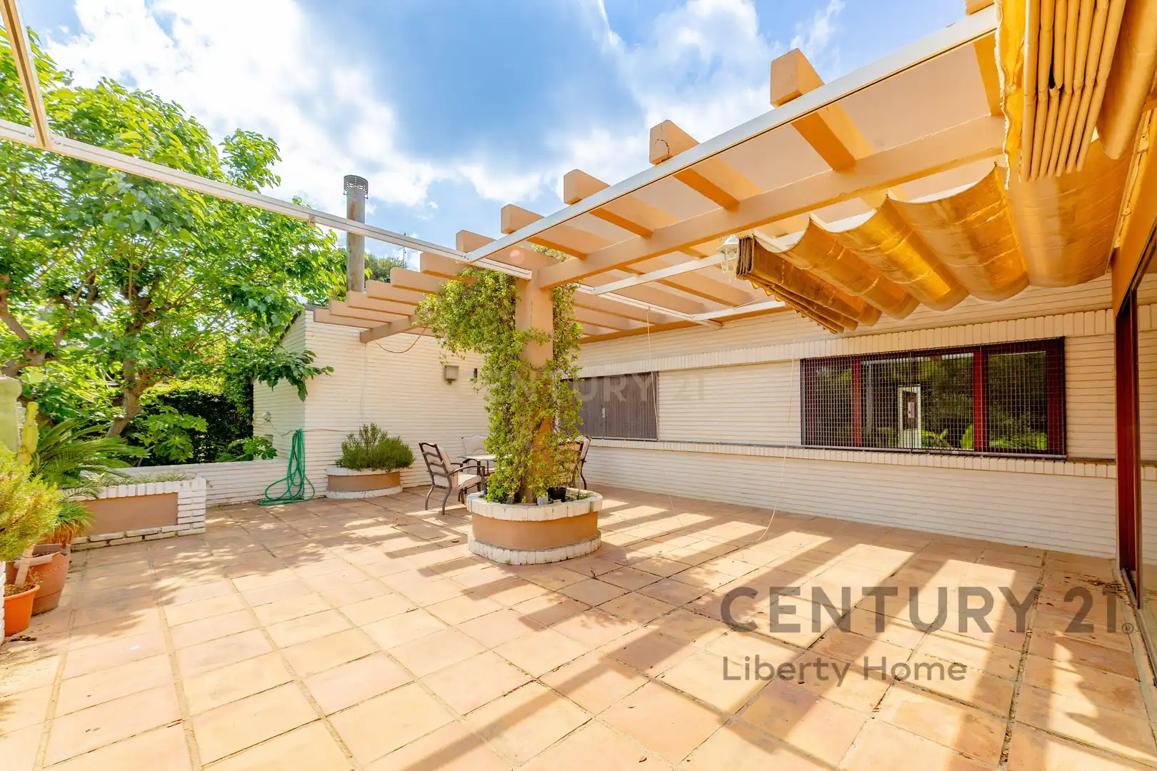 Terraza de Casa o chalet en venta en Torrent con Aire acondicionado, Jardín privado y Piscina