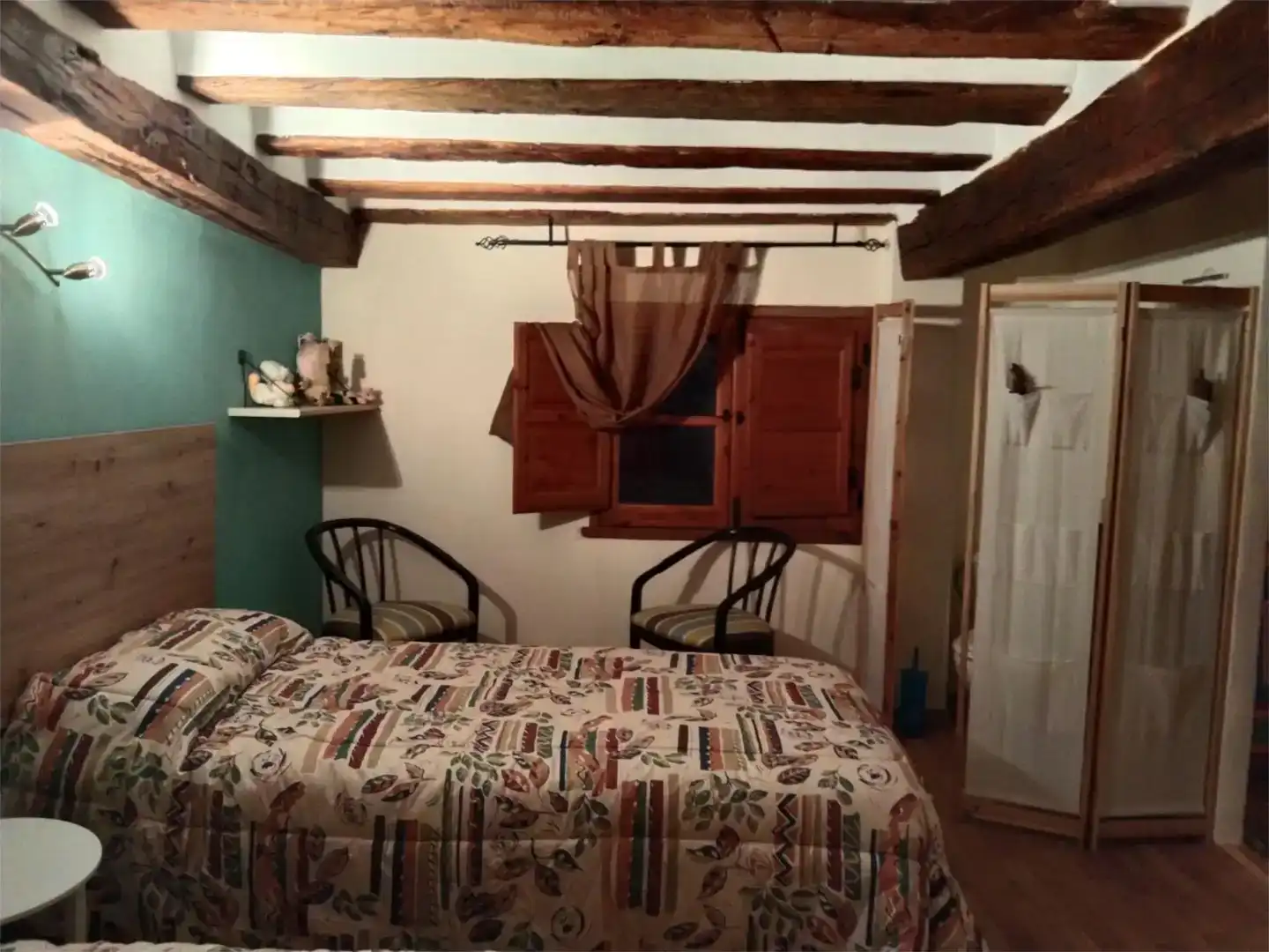 Habitación de Finca rústica en venta en Boniches con Parquet, Trastero y Amueblado