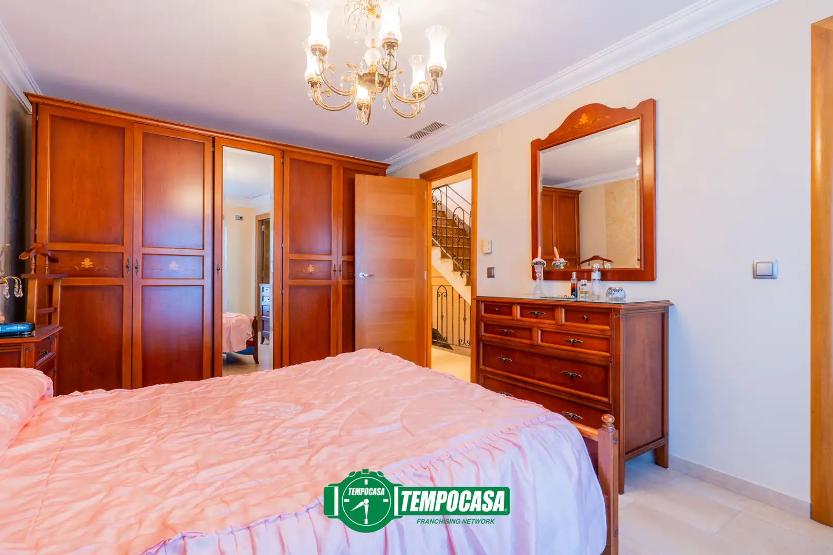 Villa con terrazza in vendita a Carrer Clara Campoamor, imagen 6