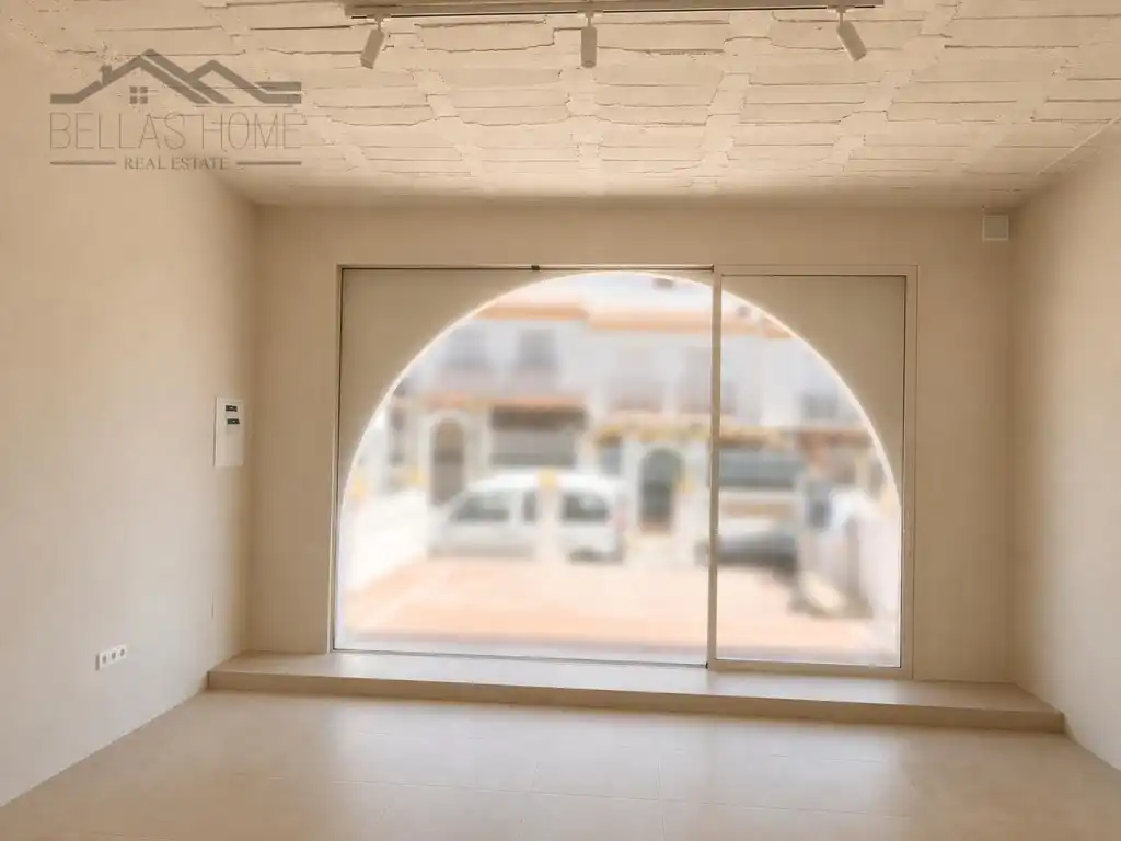 Local comercial en venda a Calle Estebbuna, imagen 4