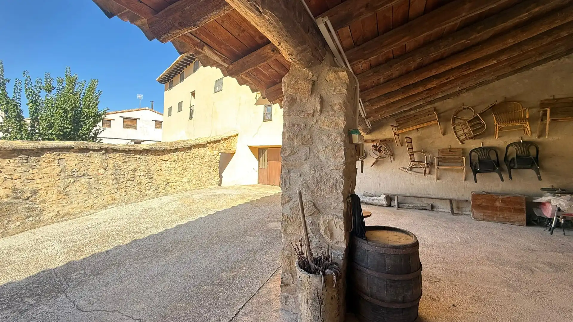 Casa o xalet en venda en Castellote amb Terrassa, Traster i Moblat