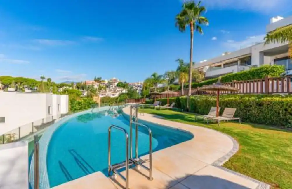 Adosado con piscina en venta en Milla de Oro, imagen 26