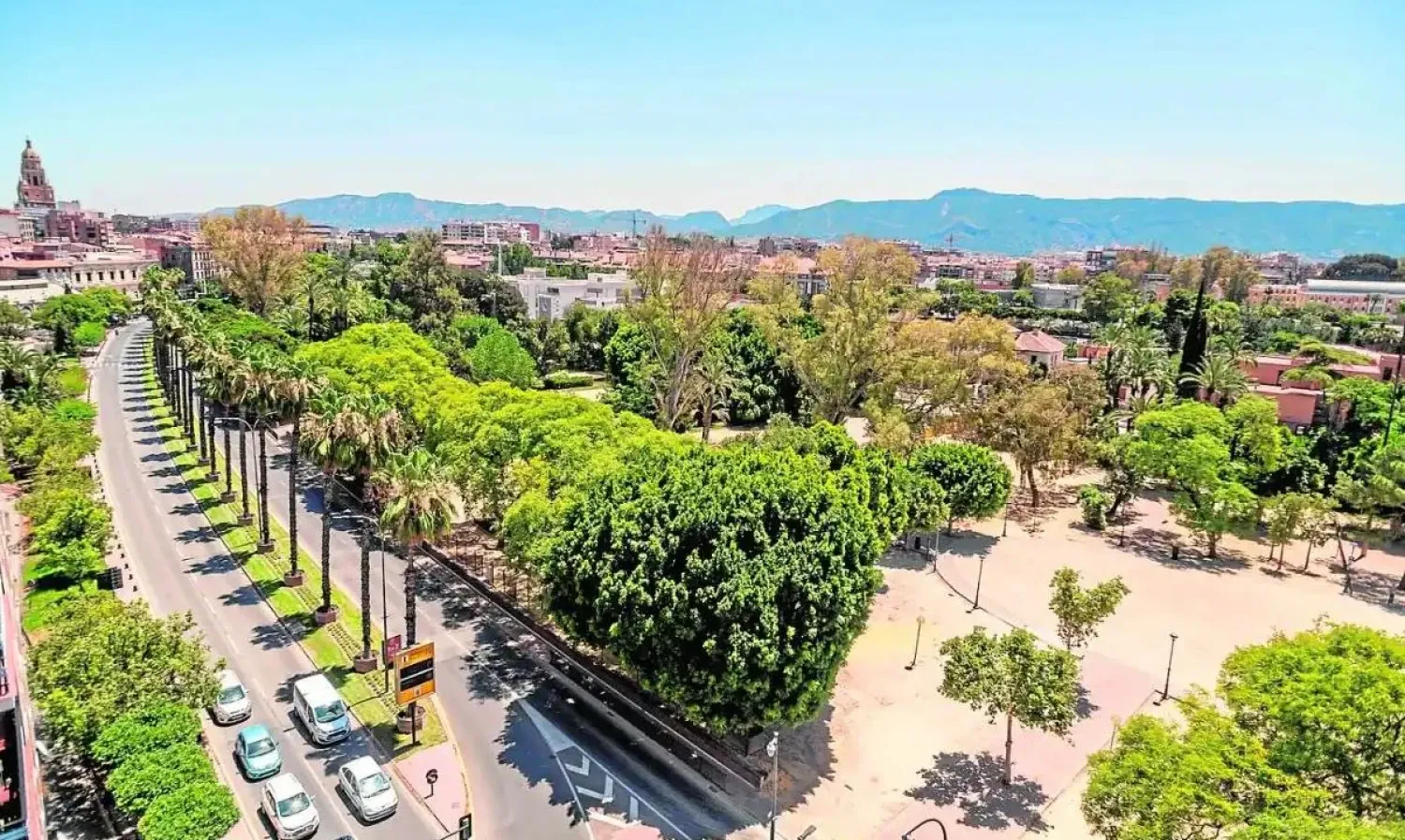 Vista exterior de Piso de alquiler en  Murcia Capital con Aire acondicionado, Calefacción y Trastero