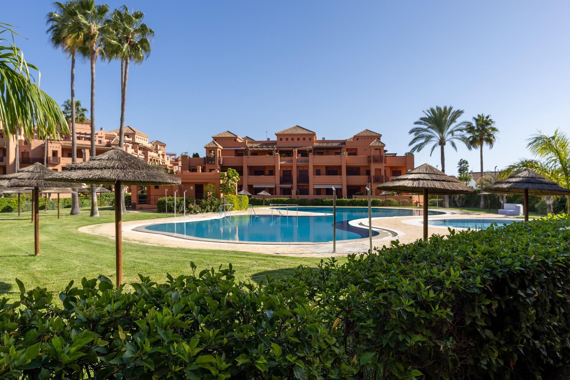 Exterior view of Flat for sale in Motril  with Private garden, Terrace and Community pool