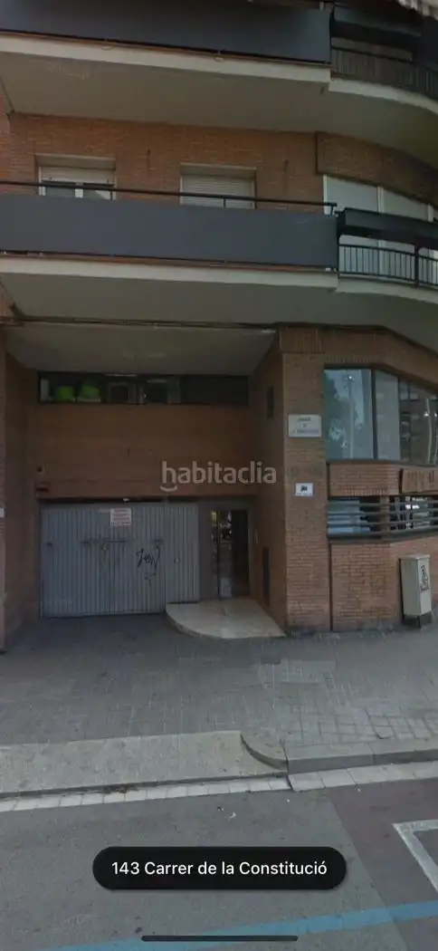 Individuale in vendita a Carrer de la Constitució 129