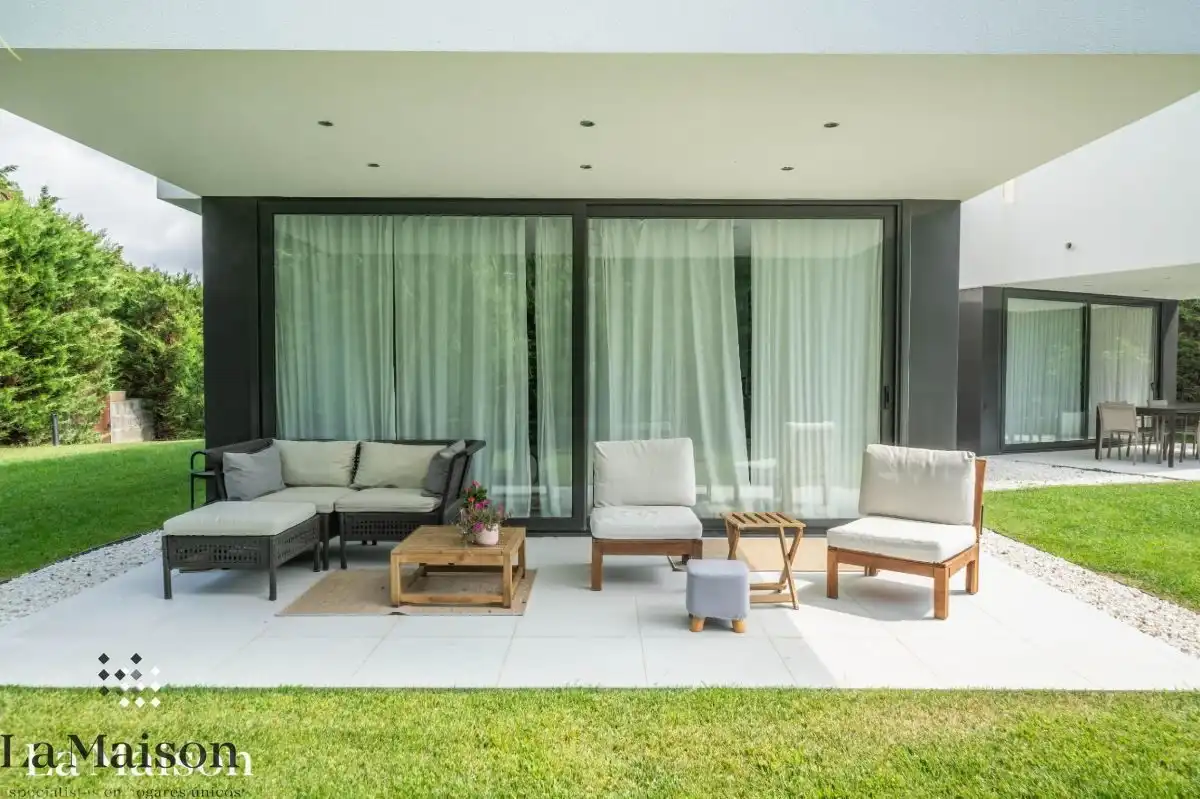 Terraza de Casa o chalet en venta en Sant Andreu de Llavaneres con Aire acondicionado, Calefacción y Jardín privado