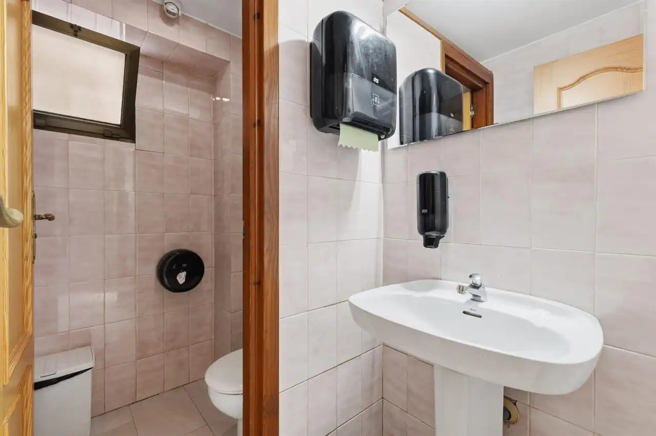 Badezimmer von Geschaftsraum zur Miete in Calpe / Calp