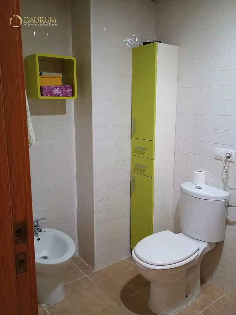 Baño de Piso en venta en Mairena del Aljarafe con Aire acondicionado, Terraza y Trastero