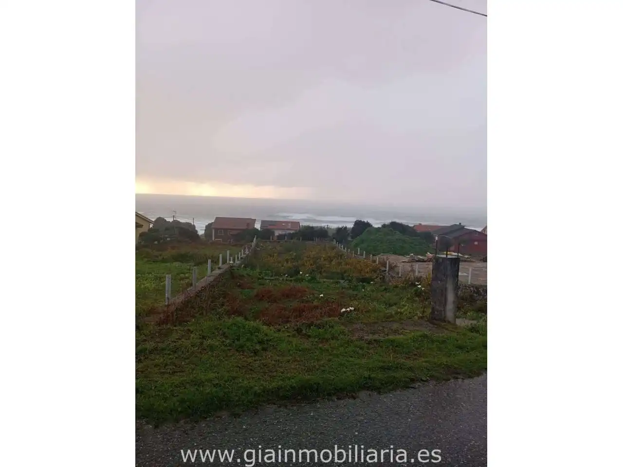 Land for sale in Oia