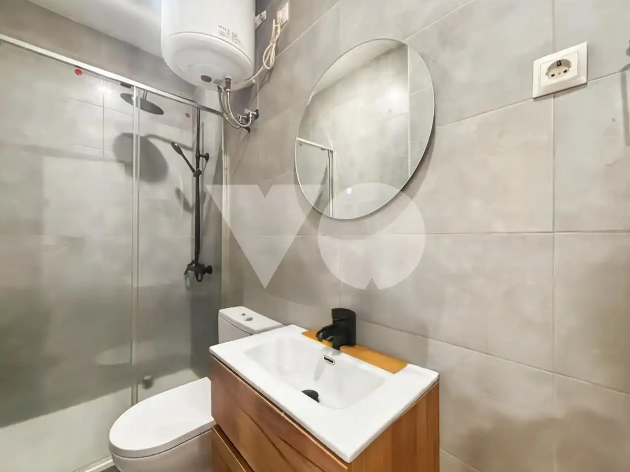 Badezimmer von Erdgeschoss zum Verkauf in Madrid