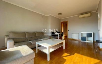 Living room of Flat for sale in  Lleida Capital  with Air Conditioner, Swimming Pool and Balcony