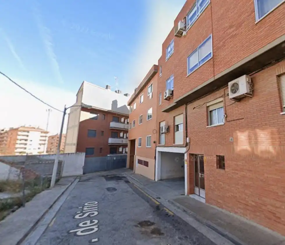Pis amb terrassa en venda a SIRIO