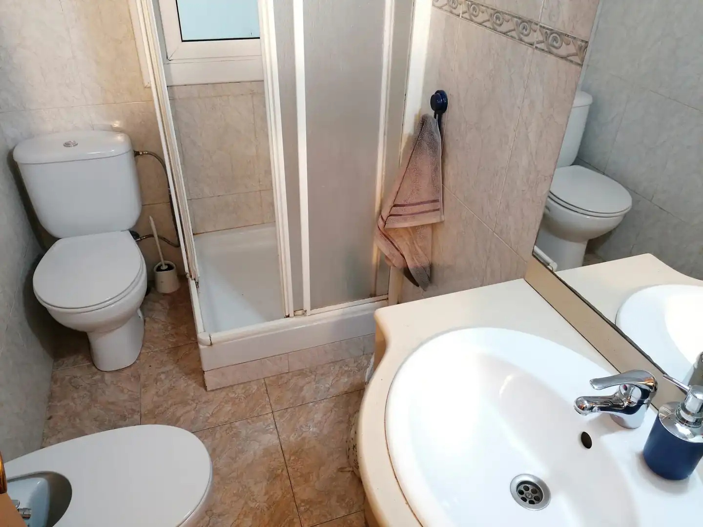 Baño de Piso en venta en Sabadell con Calefacción, Trastero y Amueblado