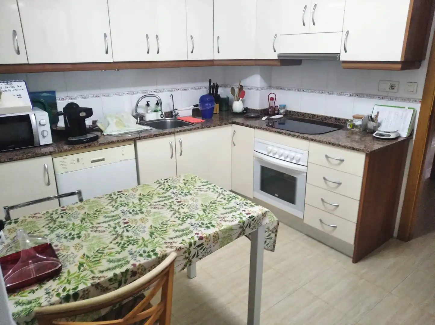 Küche von Wohnung zum Verkauf in El Campello mit Klimaanlage, Heizung und Möbliert