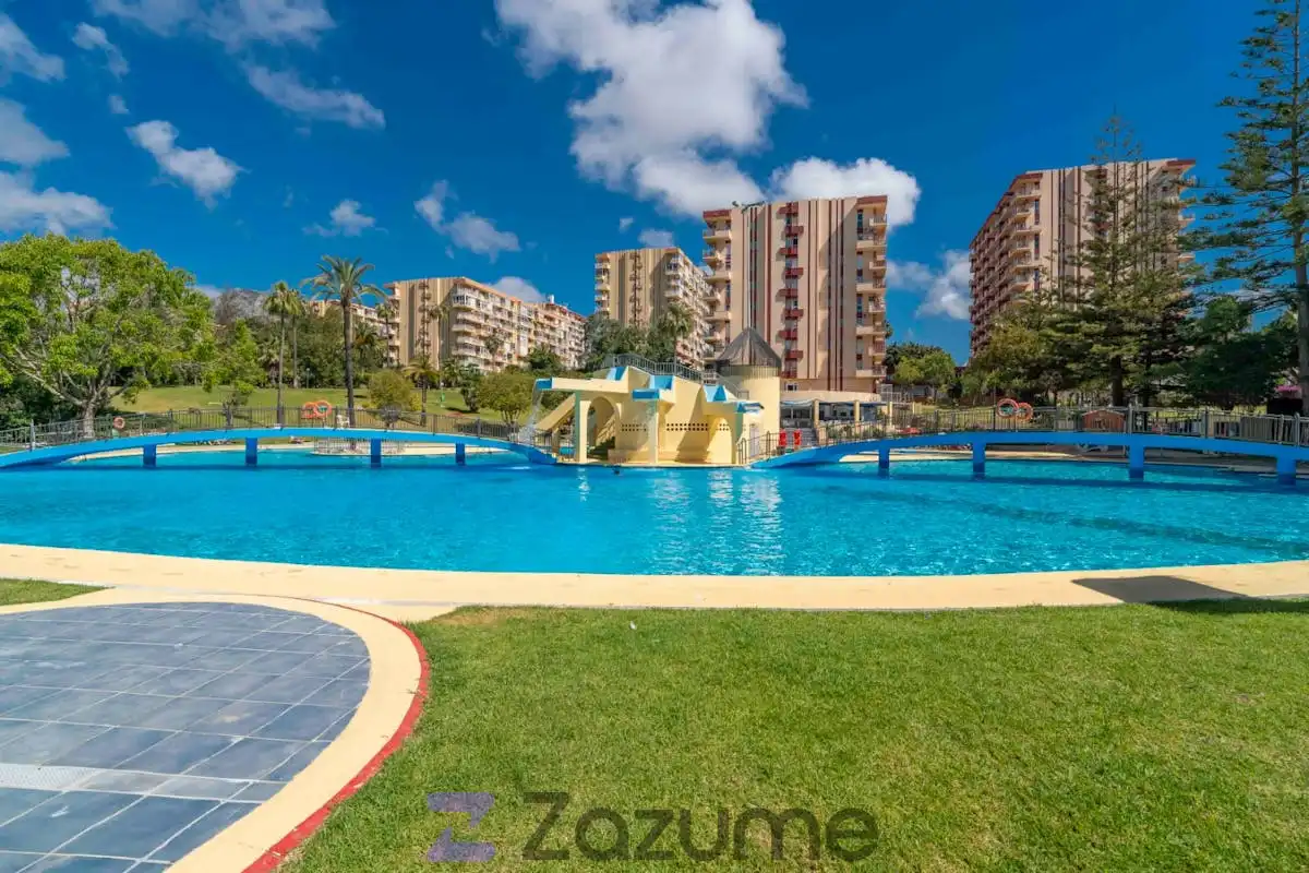Swimming pool of Study for rent in Benalmádena  with Air Conditioner, Heating and Terrace