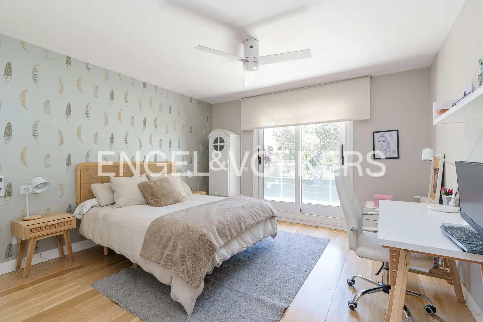 Habitación de Casa o chalet en venta en Boadilla del Monte con Aire acondicionado, Calefacción y Jardín privado