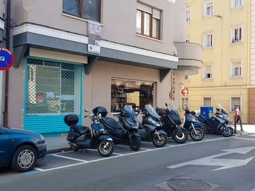 Business premises to rent in Calle Guevara 22