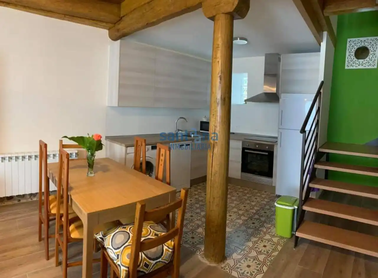 Cocina de Finca rústica de alquiler en Villaturiel con Calefacción, Jardín privado y Terraza