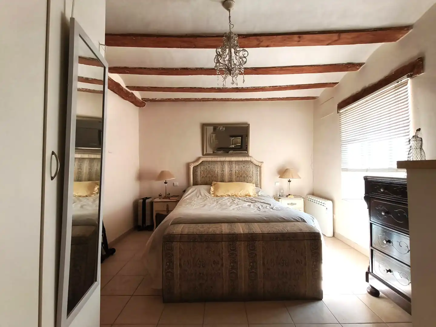 Dormitori de Finca rústica en venda en Benilloba amb Aire condicionat, Calefacció i Jardí privat