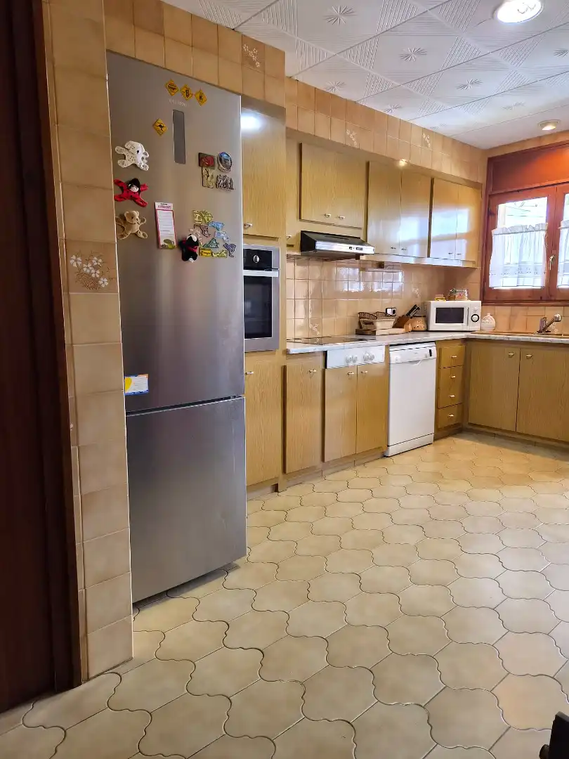 Cocina de Casa o chalet en venta en Pineda de Mar con Calefacción, Jardín privado y Parquet