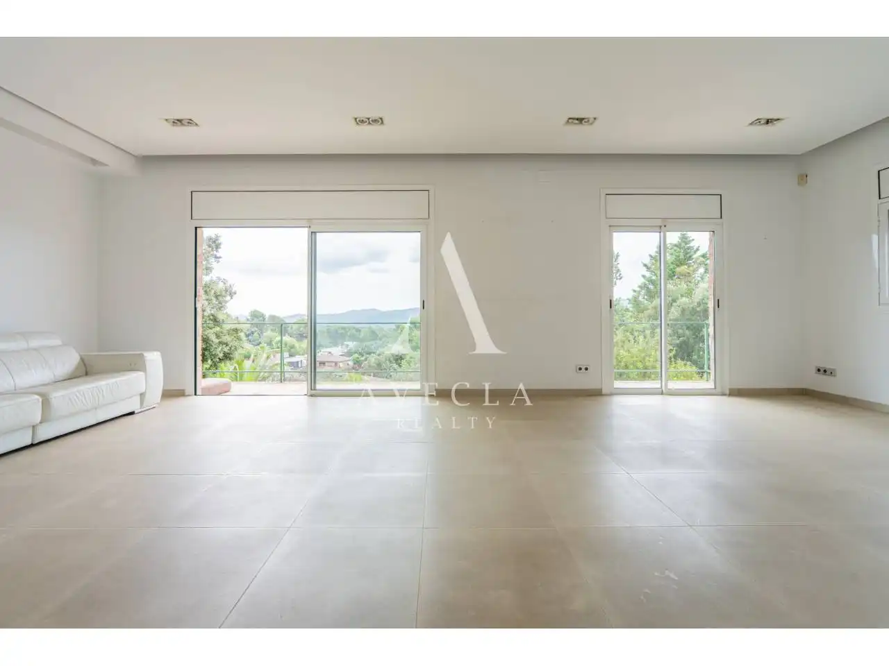 Wohnzimmer von Haus oder Chalet zum Verkauf in Cerdanyola del Vallès mit Klimaanlage, Heizung und Privatgarten
