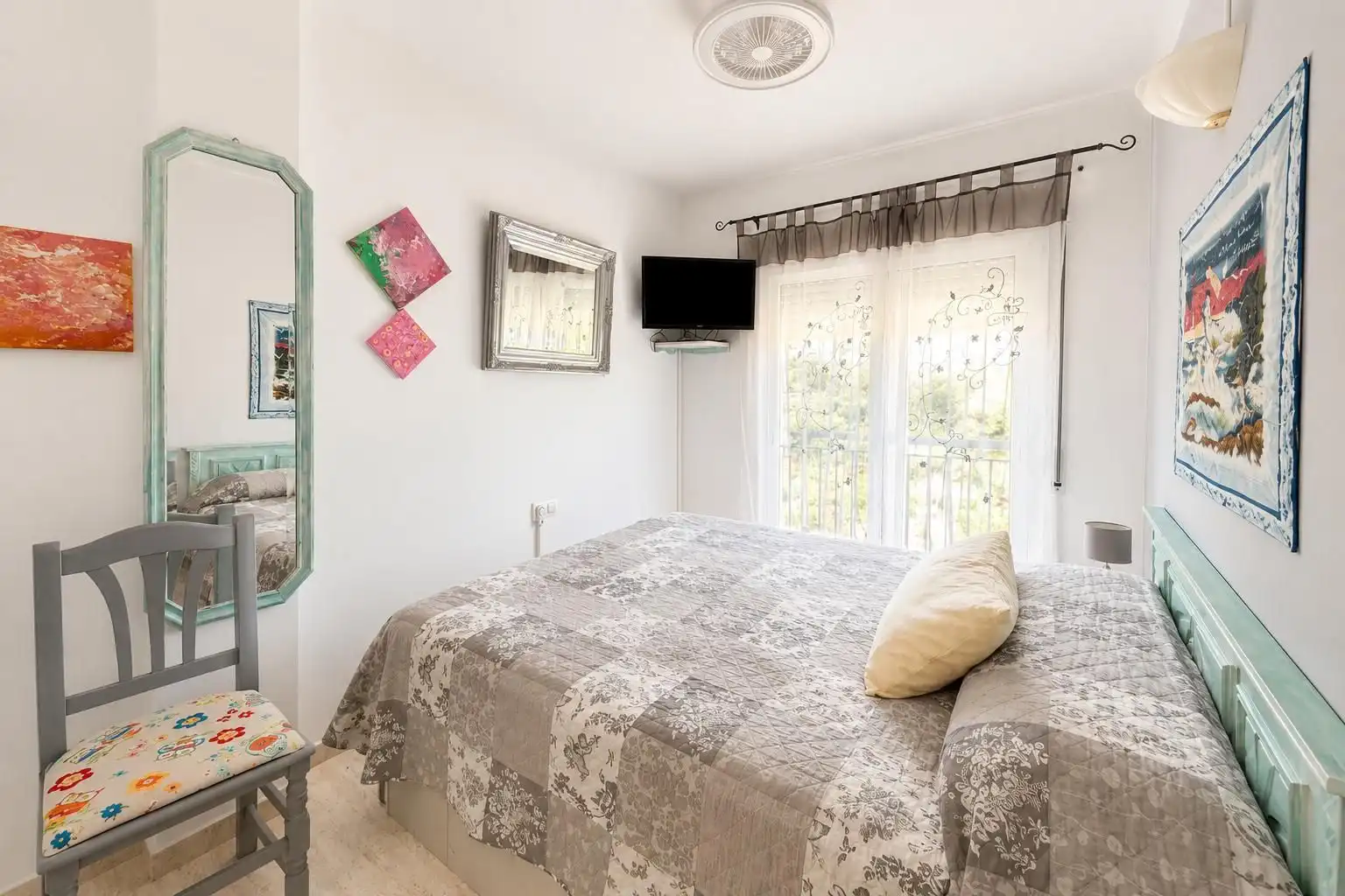 Dormitori de Apartament en venda en Roses amb Aire condicionat, Calefacció i Terrassa