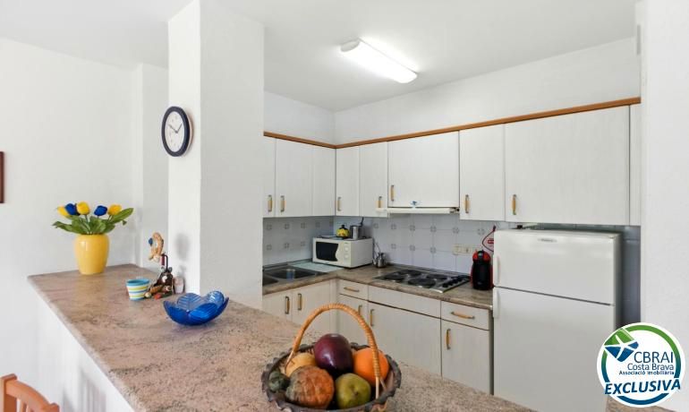 Kitchen of Apartment for sale in Empuriabrava  with Terrace, Furnished and Community pool