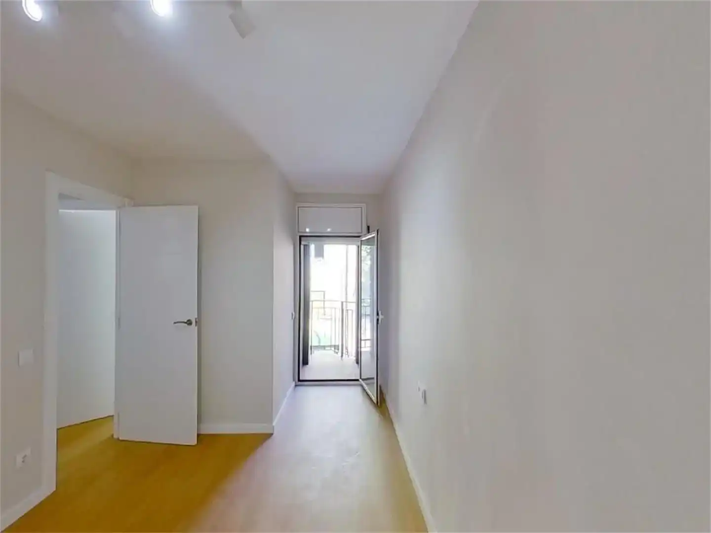 Piso en venta en Mataró con Parquet y Balcón