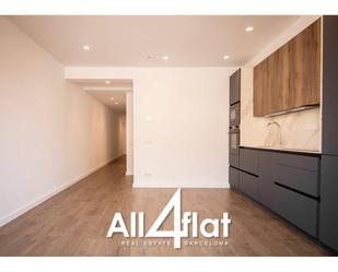 Exterior view of Attic for sale in  Barcelona Capital  with Air Conditioner, Heating and Parquet flooring