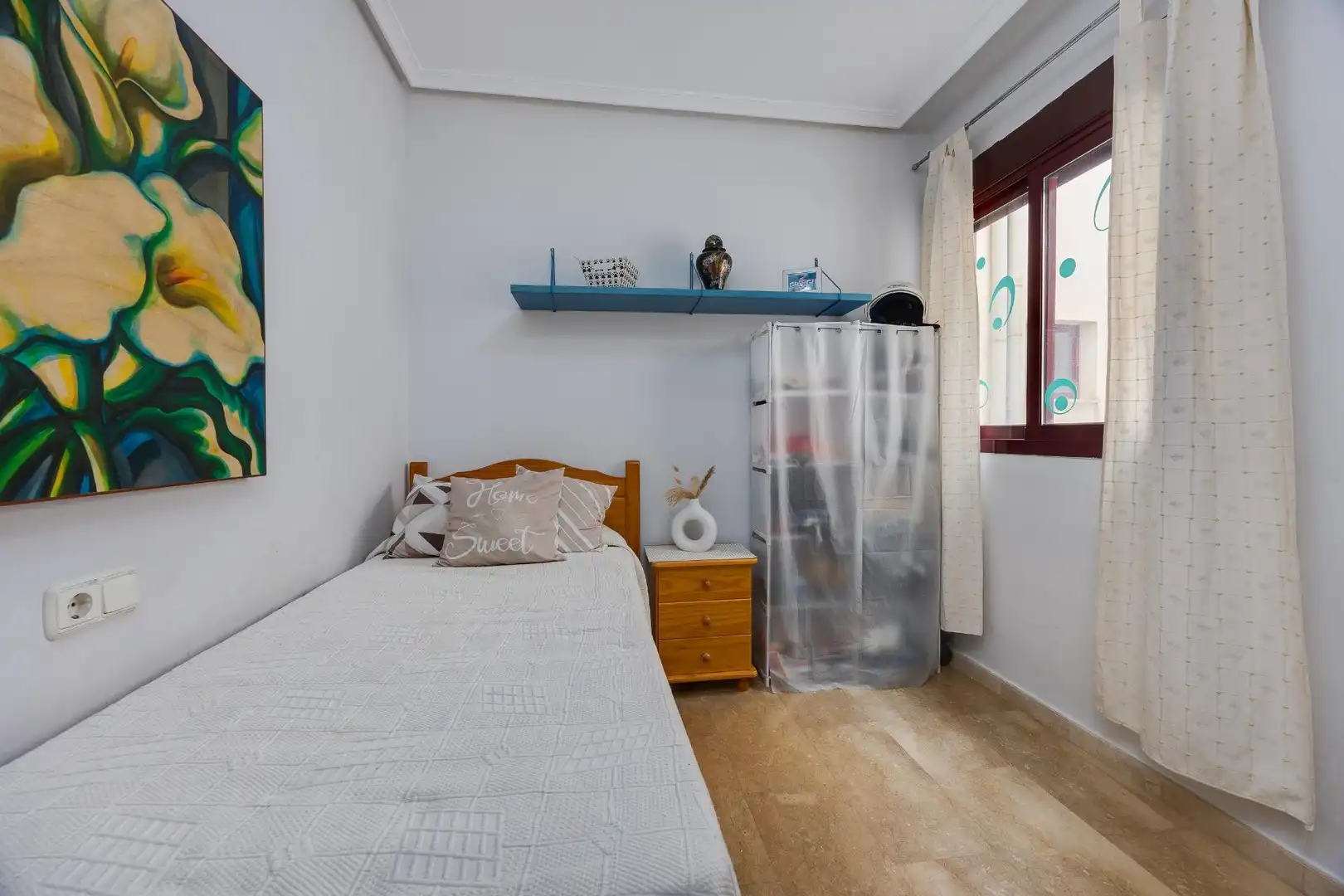 Dormitori de Apartament en venda en Centro