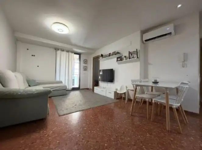 Wohnzimmer von Wohnung zum Verkauf in Benetússer mit Klimaanlage, Abstellraum und Balkon