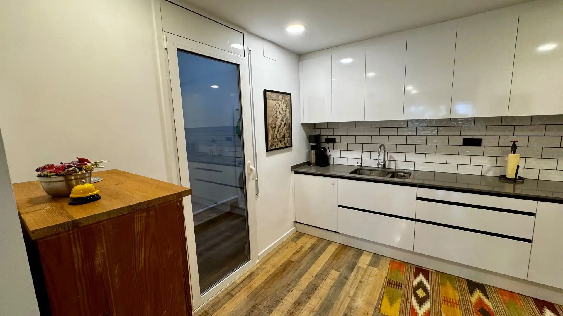Kitchen of Flat for sale in Ponent