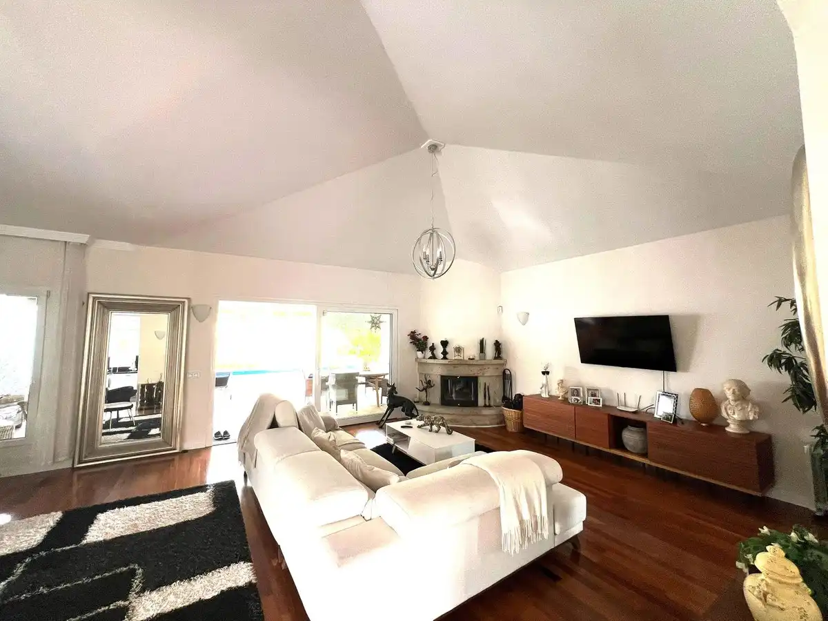 Sala d'estar de Casa o xalet en venda en Mijas amb Aire condicionat, Calefacció i Jardí privat