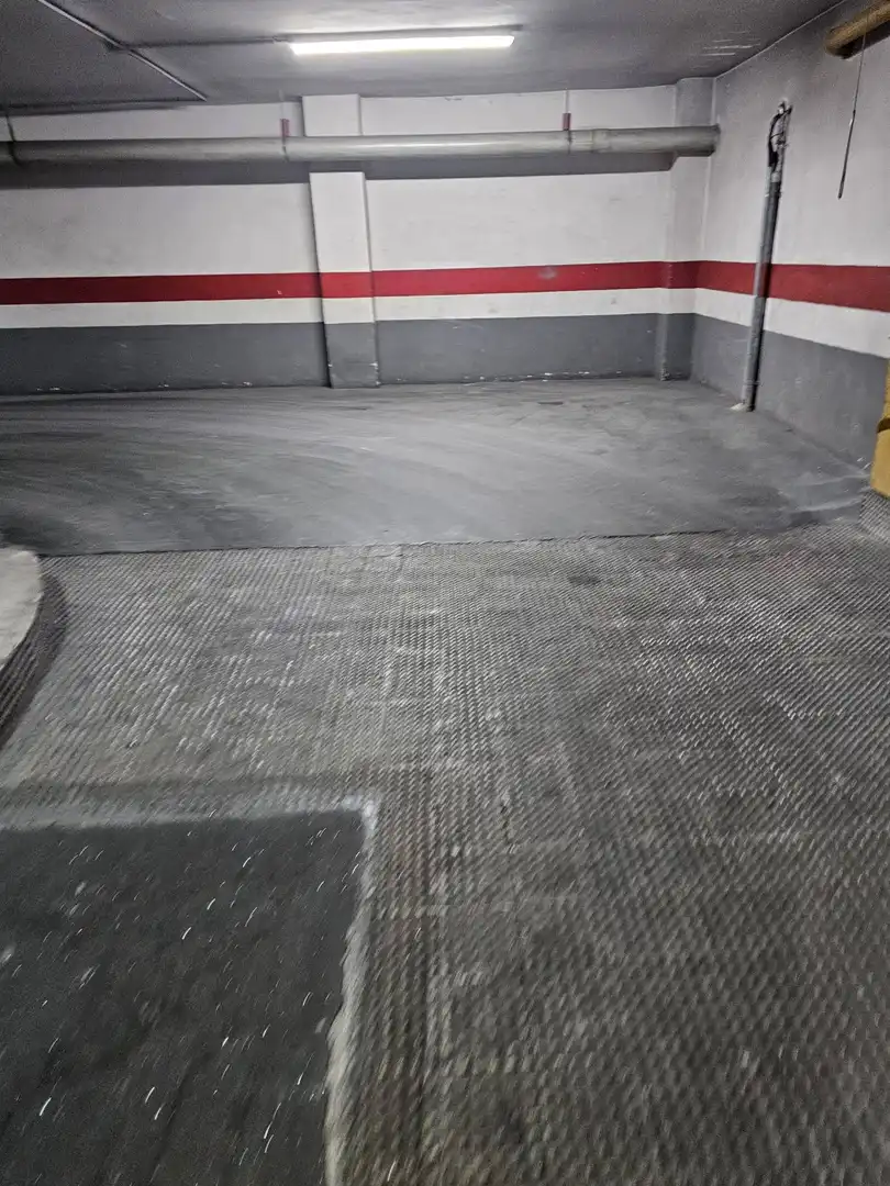 Garage for sale in Valencia