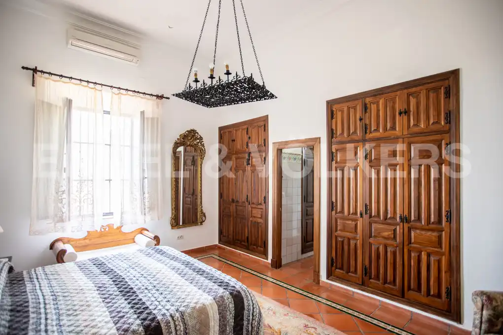 Schlafzimmer von Country house zum Verkauf in Guadalcanal mit Klimaanlage, Heizung und Terrasse