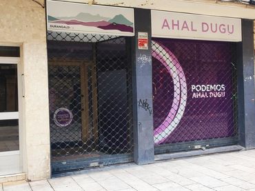 Locale commerciale in affitto a Durango