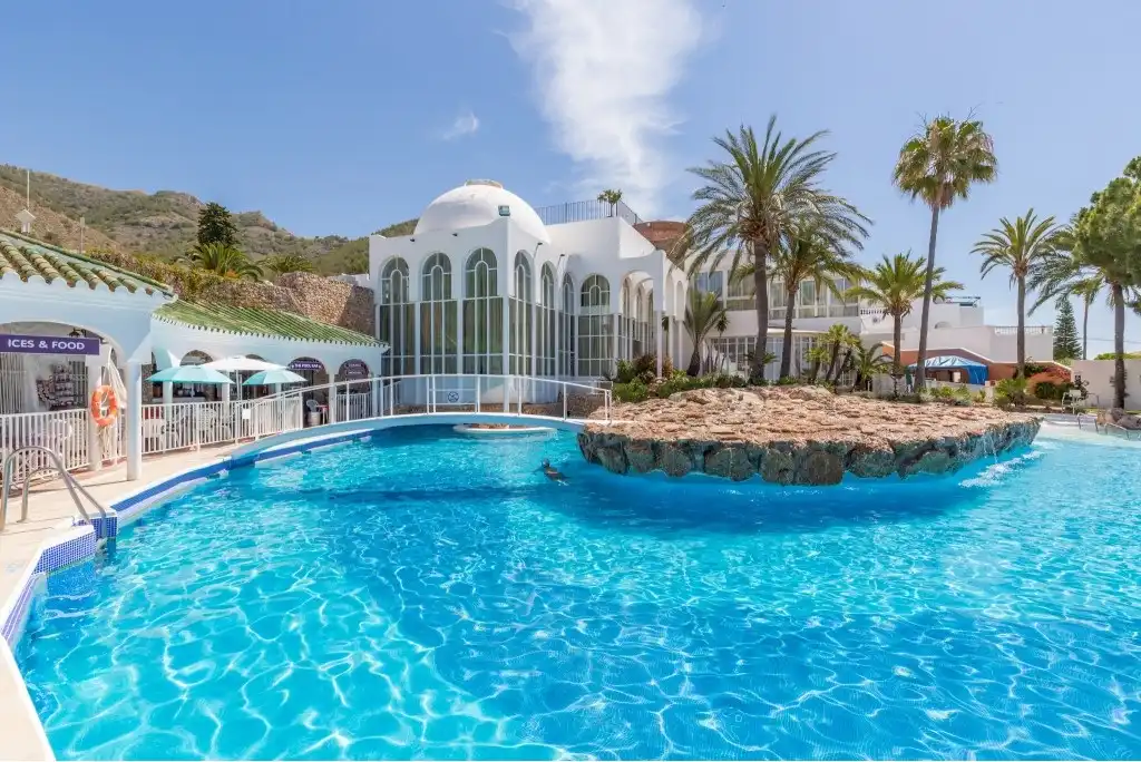 Piscina de Apartamento en venta en Nerja con Aire acondicionado, Terraza y Amueblado