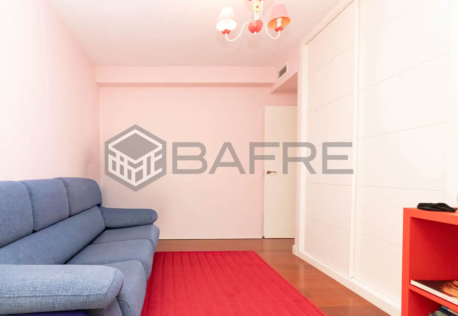 Bedroom of Attic for sale in Arganda del Rey  with Air Conditioner, Heating and Parquet flooring