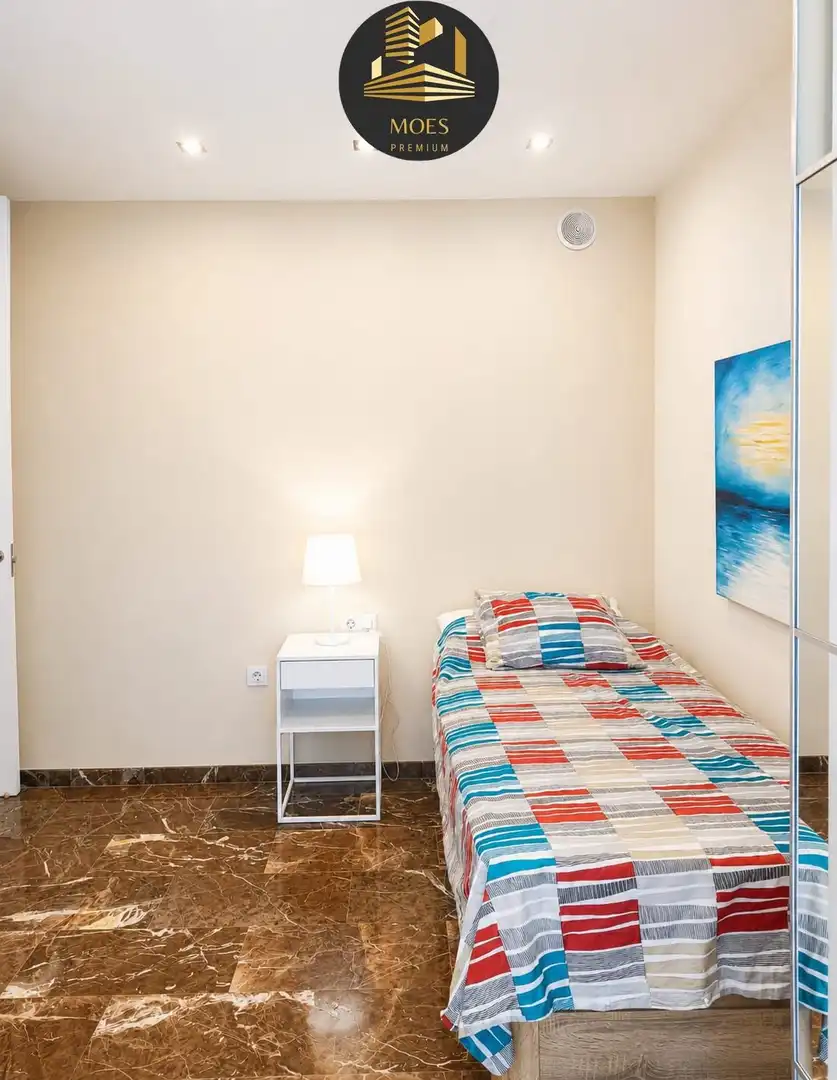 Habitación de Piso de alquiler en Jaén con Aire acondicionado y Calefacción