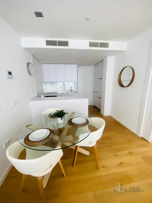 Cocina de Piso de alquiler en Madrid con Aire acondicionado, Calefacción y Jardín privado
