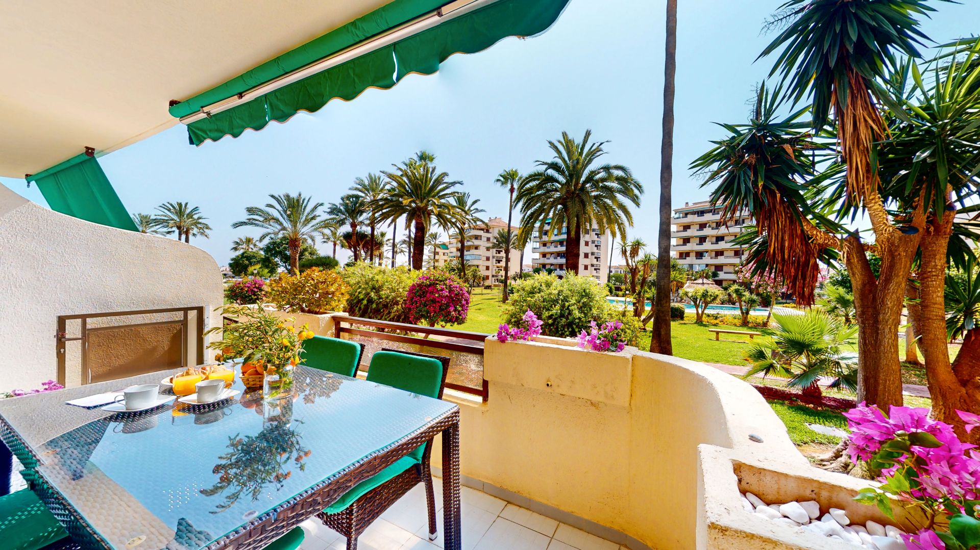 Terrace of Flat to rent in Dénia  with Air Conditioner, Heating and Terrace