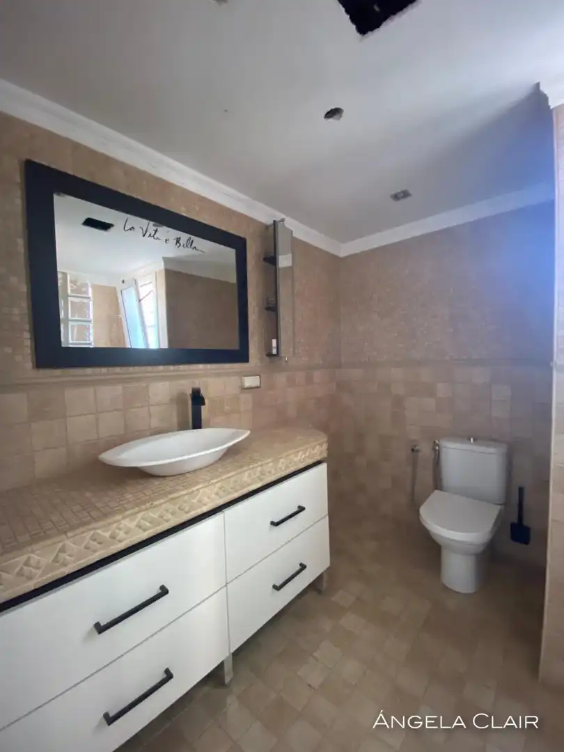 Bathroom of Flat for sale in Terrassa  with Terrace